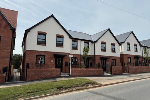 2 bedroom townhouse for sale, St Nicholas Close, Hereford, HR4