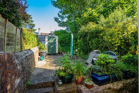 3 bedroom terraced house for sale, Pontcanna Place, Cardiff CF11