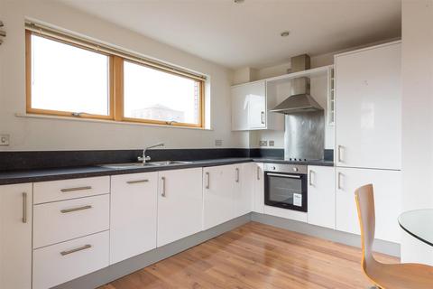 2 bedroom apartment to rent - 201 Porter Brook House, Sheffield S11
