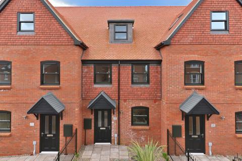 3 bedroom terraced house for sale - St Nicholas Gate, Hereford, HR4