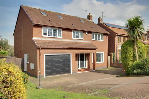 5 bedroom detached house for sale, Drovers Rise, Elloughton