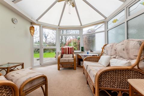 4 Beresford Close, Saltford, Bristol, BS31 3HU