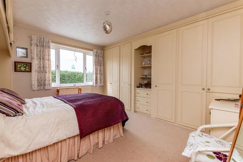 4 Beresford Close, Saltford, Bristol, BS31 3HU