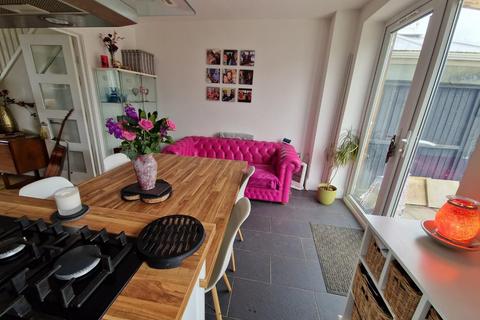 14 Cefn Coed, Bridgend, CF31 4PH
