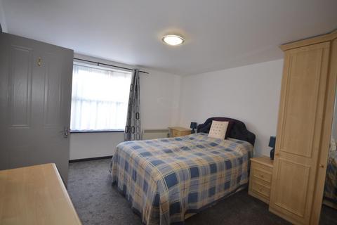 2 bedroom flat to rent, Chamberlayne Avenue, Wembley, HA9 8SR