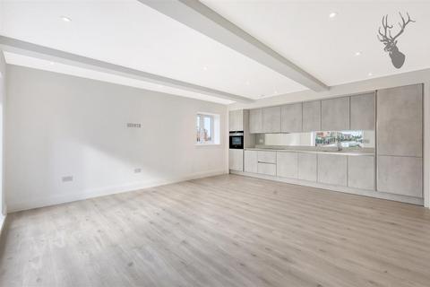 2 bedroom apartment for sale, Crossways, Manor Road, Chigwell