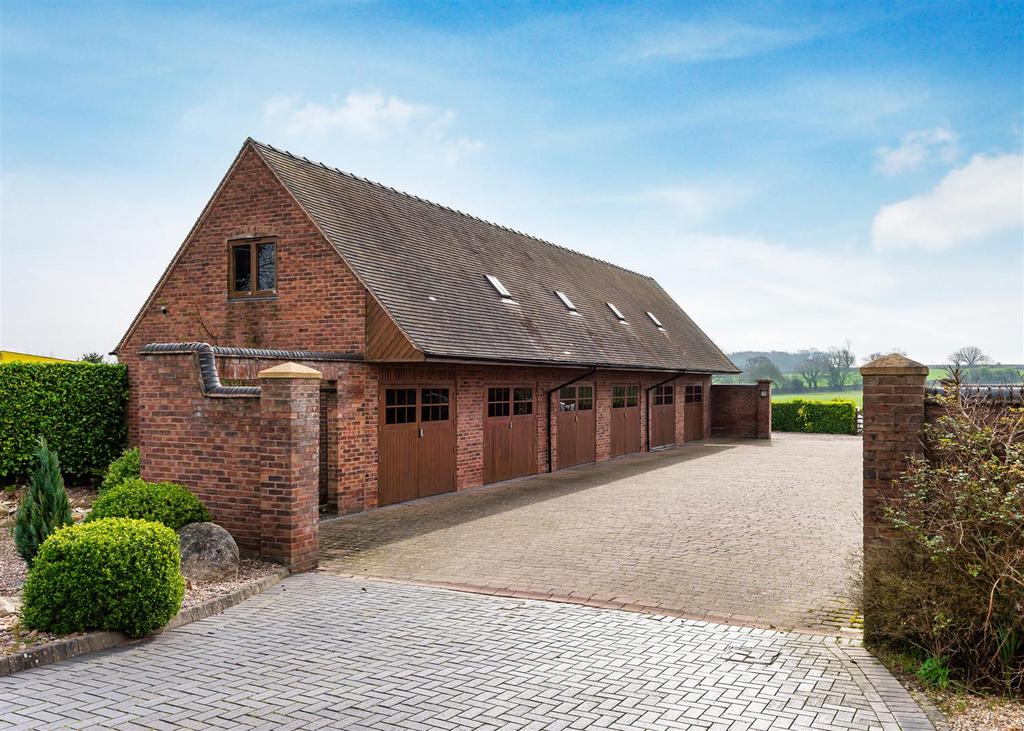 The Corn Barn-external8.jpg