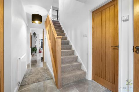 6 Allsebrook Gardens, Badsey, Evesham, WR11 7HJ