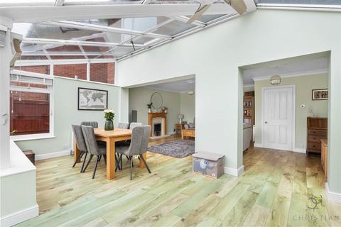 10 School Lane, Badsey, Evesham, WR11 7ES