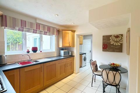 12 Streetly Drive, Sutton Coldfield, B74 4PY