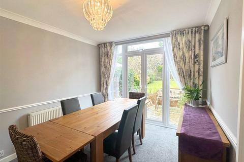 12 Streetly Drive, Sutton Coldfield, B74 4PY