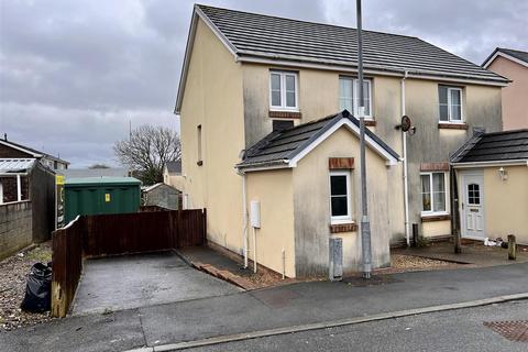 3 bedroom semi-detached house for sale - Fforest Fach, Tycroes, Ammanford