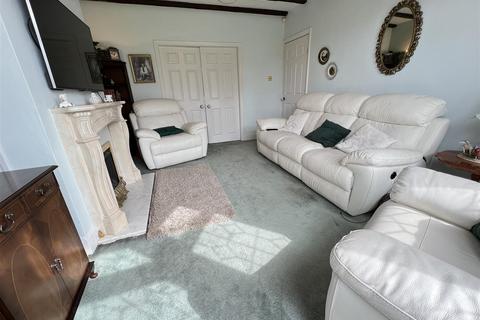 4 bedroom semi-detached house for sale, Walsall Road, Great Barr, Birmingham