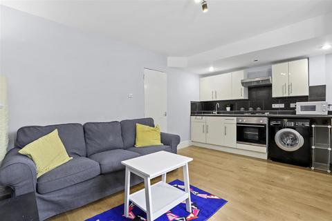 1 bedroom flat to rent - Powerscroft Road, London, E5