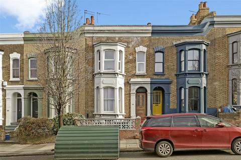 1 bedroom flat to rent, Powerscroft Road, London, E5