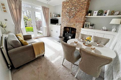 10 College Avenue, Grimsby, DN33 2JL