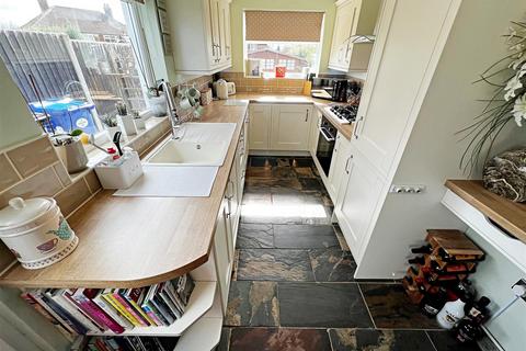 10 College Avenue, Grimsby, DN33 2JL