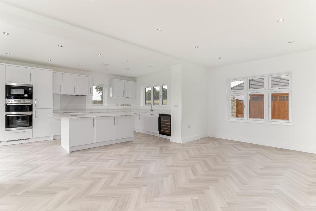 Living Dining Kitchen - F.jpg