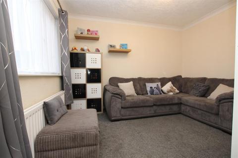 3 bedroom semi-detached house for sale - Burns Road, Eastleigh