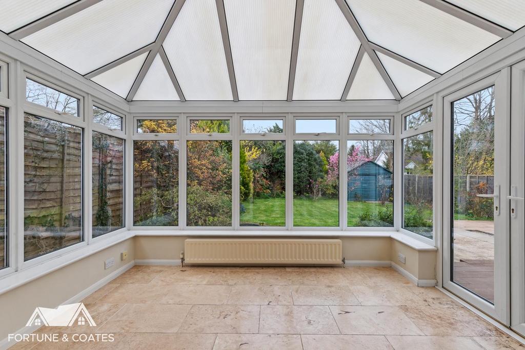The Forebury 16.jpg