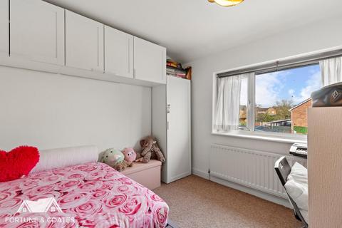 26 Perry Spring, Harlow, CM17 9DG