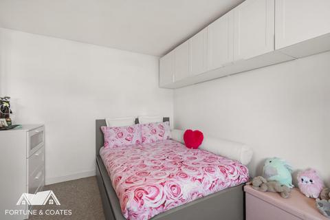 26 Perry Spring, Harlow, CM17 9DG