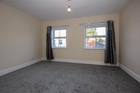 2 bedroom terraced house to rent, Skirbeck Road, Boston