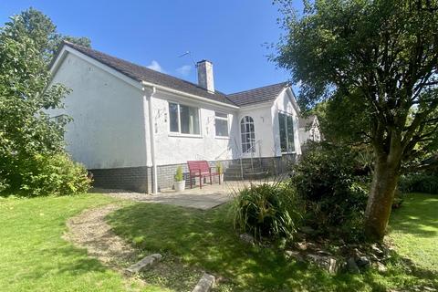 3 bedroom detached bungalow for sale, 9 Tros Yr Afon, Llangoed