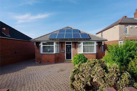 4 bedroom detached bungalow for sale, Bradford Road, Tingley, Wakefield, WF3