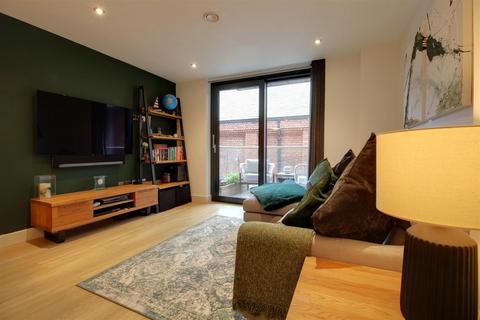 1 bedroom apartment for sale, Provender, Gloucester Docks