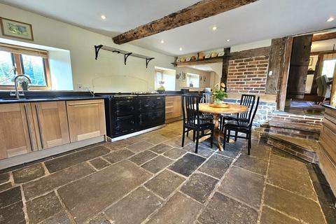 4 bedroom detached house for sale, The Leigh, Gloucester