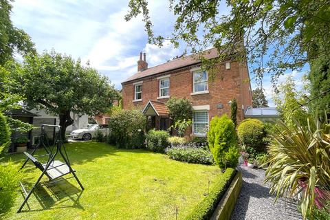 4 bedroom detached house for sale, Chapel Lane, Aslockton