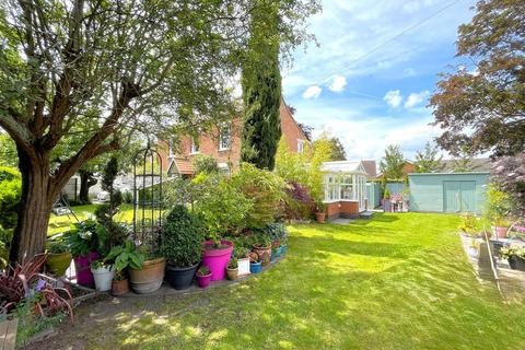 4 bedroom detached house for sale, Chapel Lane, Aslockton