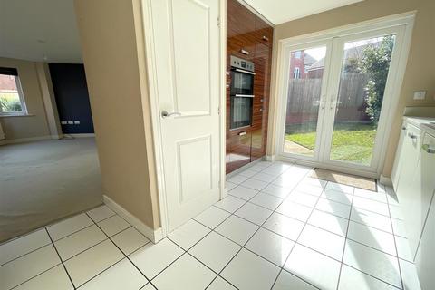 22 Lune Way, Bingham, Nottingham, NG13 8YX
