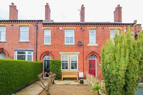 2 bedroom terraced house for sale, New Road, Wakefield WF4