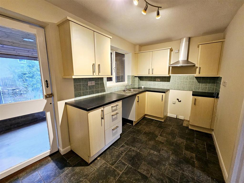 Kitchen / Breakfast Room