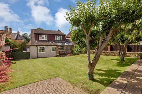 4 bedroom detached house for sale - Church Street, Barrowby