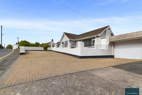 2 bedroom bungalow for sale - Underwood Road, Plymouth PL7