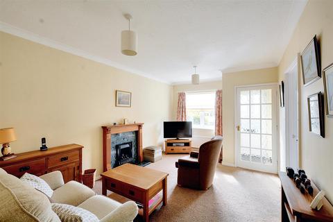 2 bedroom terraced bungalow for sale - Belvoir Close, Breaston
