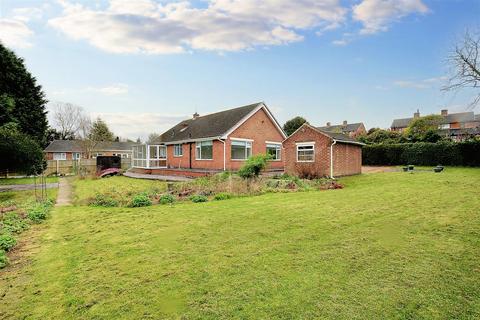 2 bedroom detached bungalow for sale, Stanton Road, Sandiacre, Nottingham