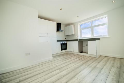 2 bedroom apartment for sale, London Road, Hazel Grove, Stockport