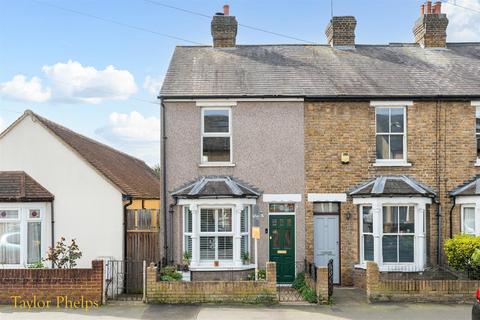 3 bedroom end of terrace house for sale - Vicarage Road, Ware SG12