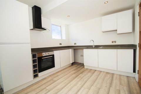 1 bedroom apartment for sale, London Road, Hazel Grove, Stockport