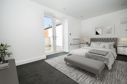 1 bedroom apartment for sale, London Road, Hazel Grove, Stockport