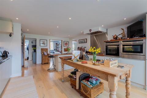 6 bedroom semi-detached house for sale, St. Marys Close, Henley-On-Thames RG9
