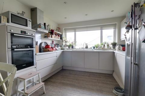 12 Elsby Road, Alsager, Stoke-on-trent, ST7 2RH
