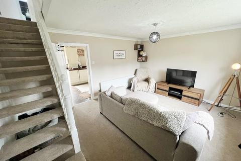 3 bedroom terraced house to rent, Church Close, Kirk Merrington, Spennymoor