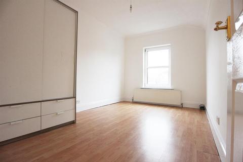 90 Beresford Road, Lowestoft, NR32 2NG