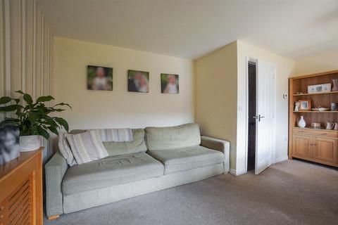 3 bedroom semi-detached house for sale - Marigold Road, Stratford-upon-Avon