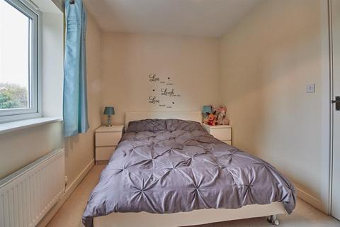 12 Abbott Drive, Stoney Stanton, Leicester, LE9 4AB